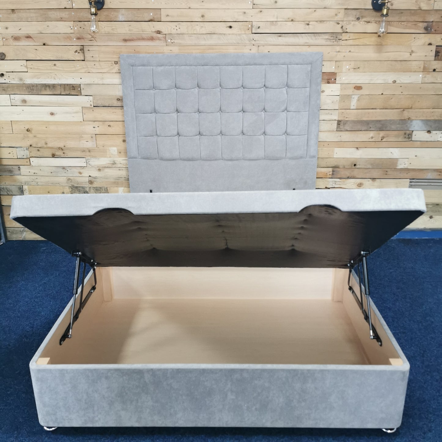 Gloucester Ottoman Storage Bed