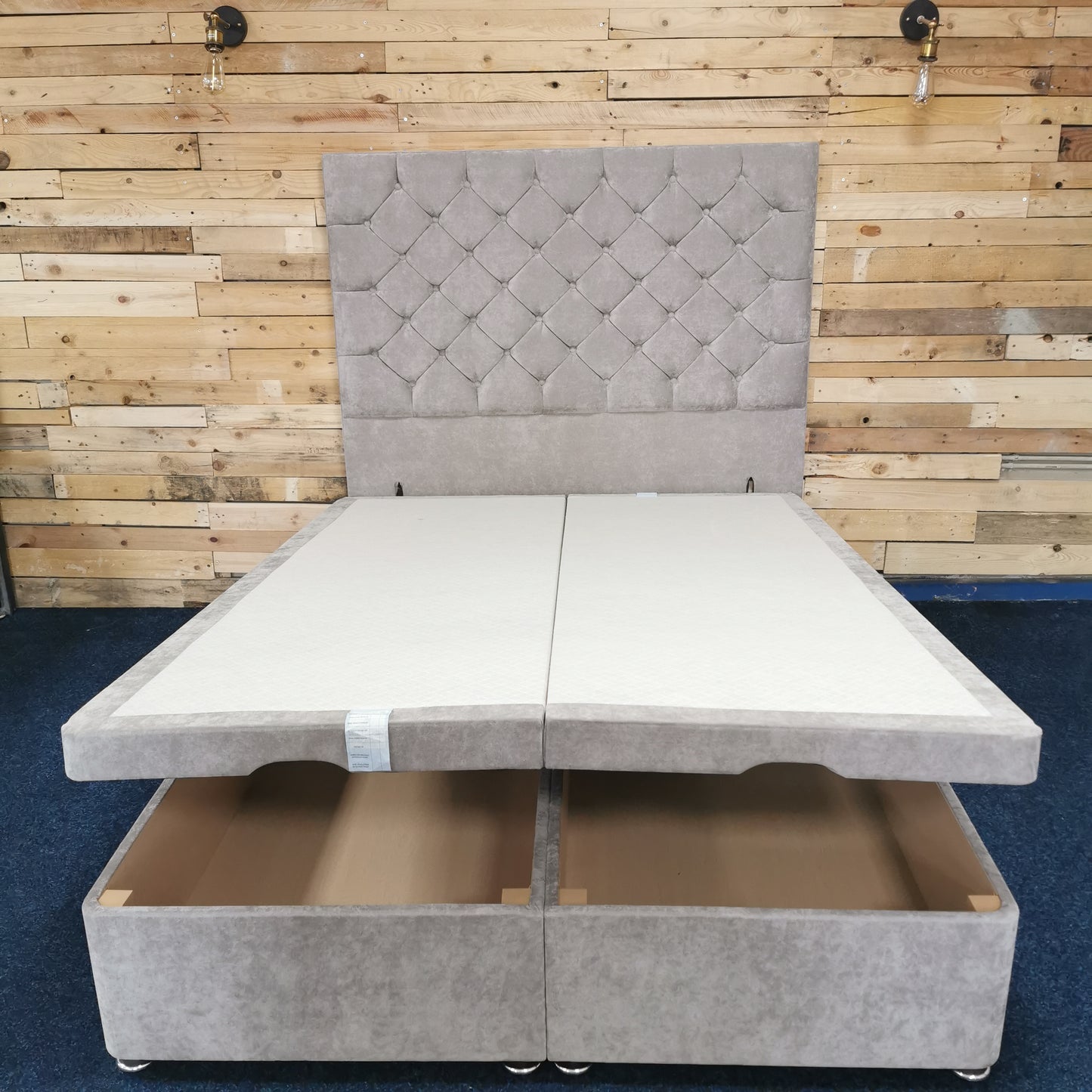Monte Carlo Ottoman Storage Bed